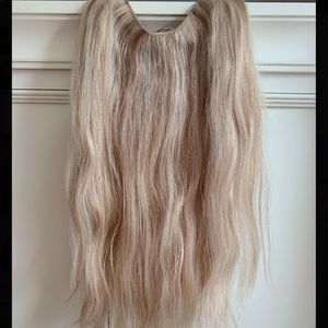 Halo style Hidden Crown Extensions 20”.